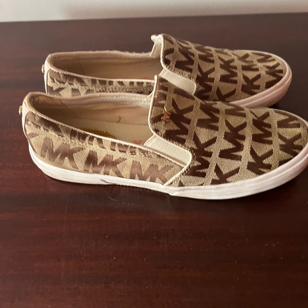 Michael Kors Tan and Brown Logo Slip-Ons - Picture 2 of 9